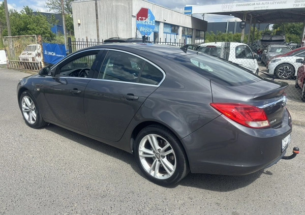 Opel Insignia cena 26900 przebieg: 197000, rok produkcji 2009 z Chmielnik małe 667